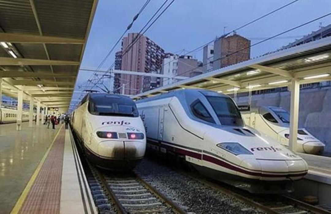 The Train Office Estudio 01 Alicante Zewnętrze zdjęcie